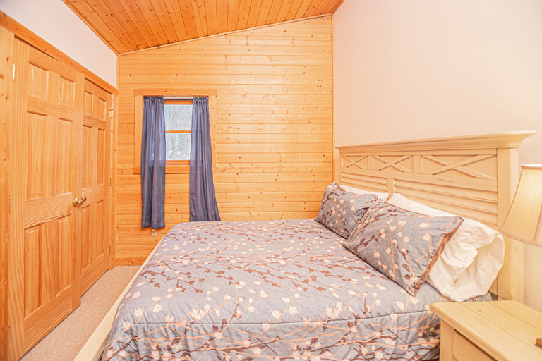 Bedroom 2, Viva Place, Garrett