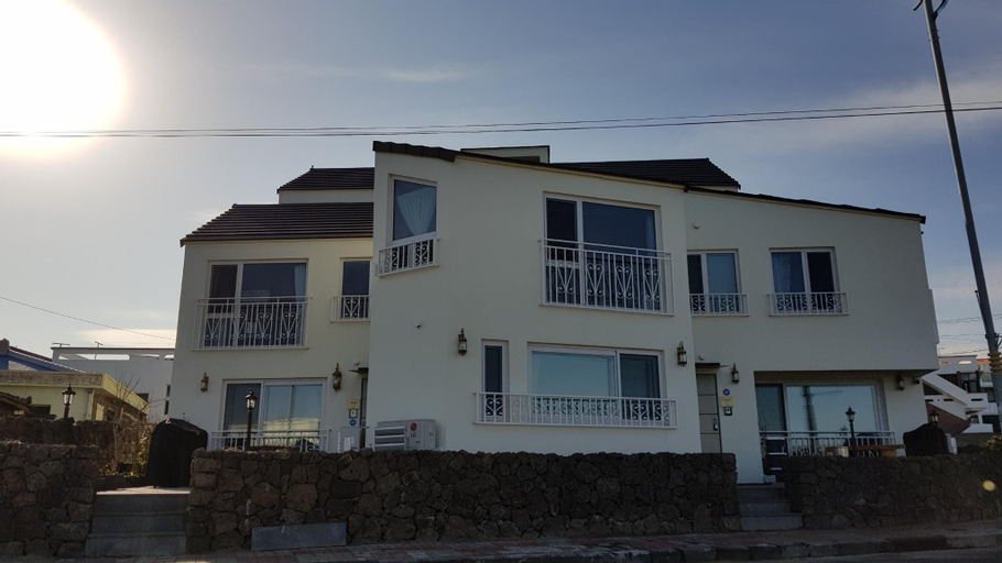 HANI Haus-Looney House  -Full Sea view with luxury, Jeju