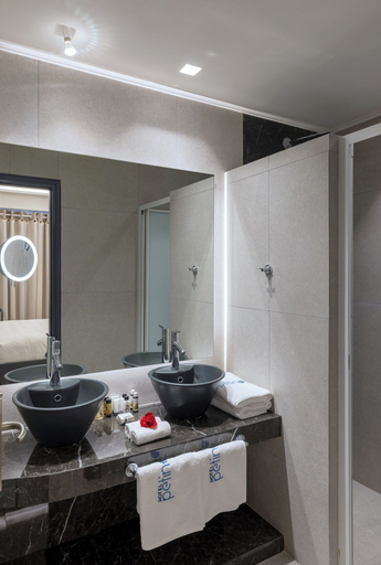 Bathroom 5, Hotel Petinos, South Aegean