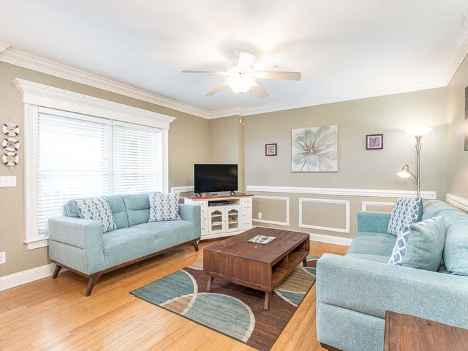 Silver Seas 301, Chatham
