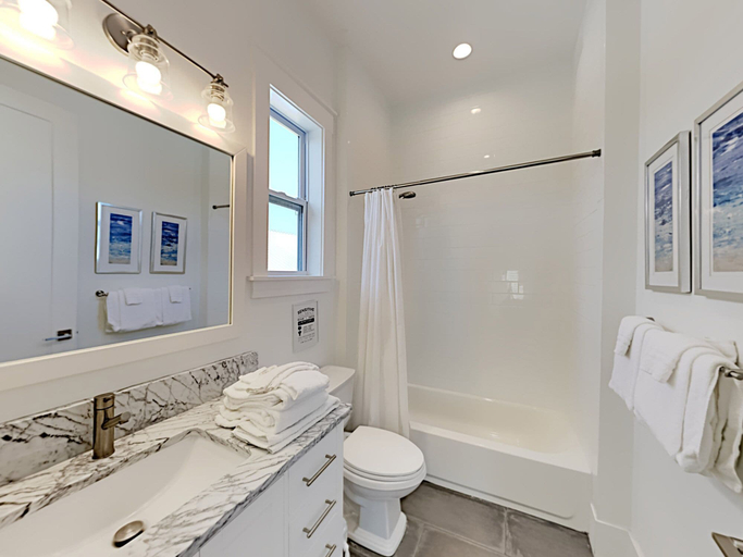 Bathroom 4, Destination Paradise by Southern Vacation Rentals, Okaloosa