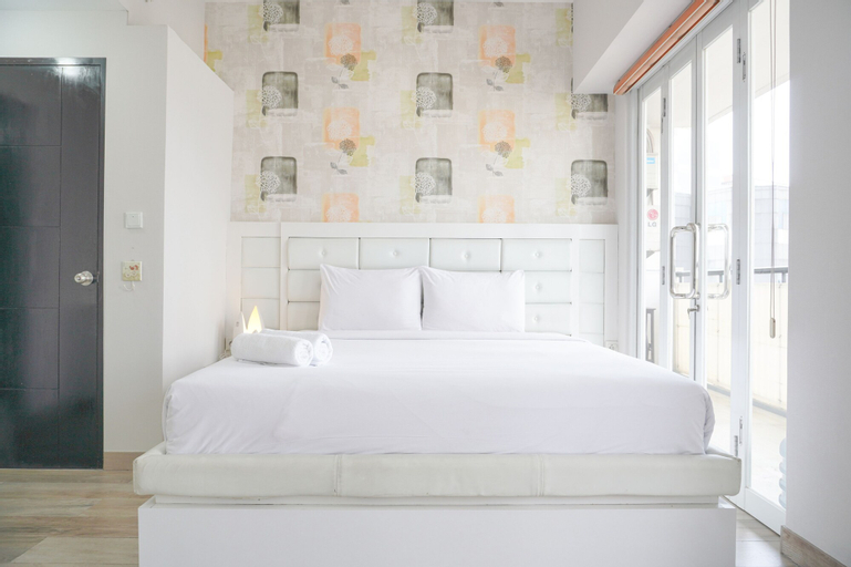 Bedroom 1, Warm And Comfort Living 1Br At 8Th Ambassade Kuningan Apartment, South Jakarta