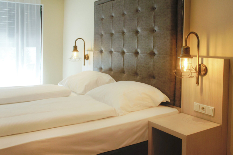 Bedroom 4, Hotel Athen Kelsterbach Airport, Groß-Gerau
