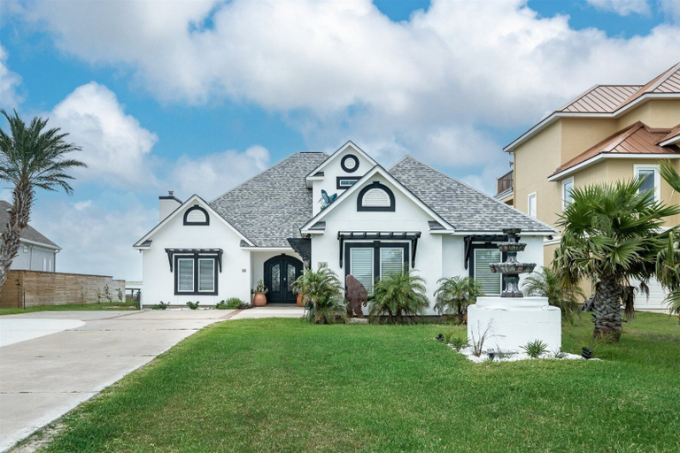 Exterior & Views 1, Coastal Comfort, Aransas
