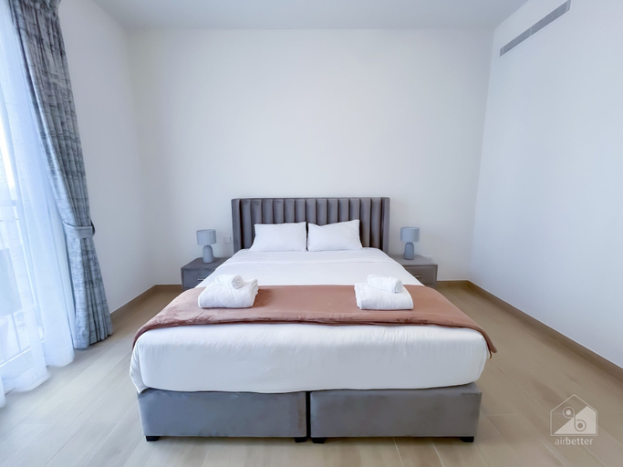 Room 4, Stunning Beach View Apt. with Balcony Jumeirah La Mer, Dubai