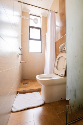 Bathroom 3, Hemak Suites, Starehe