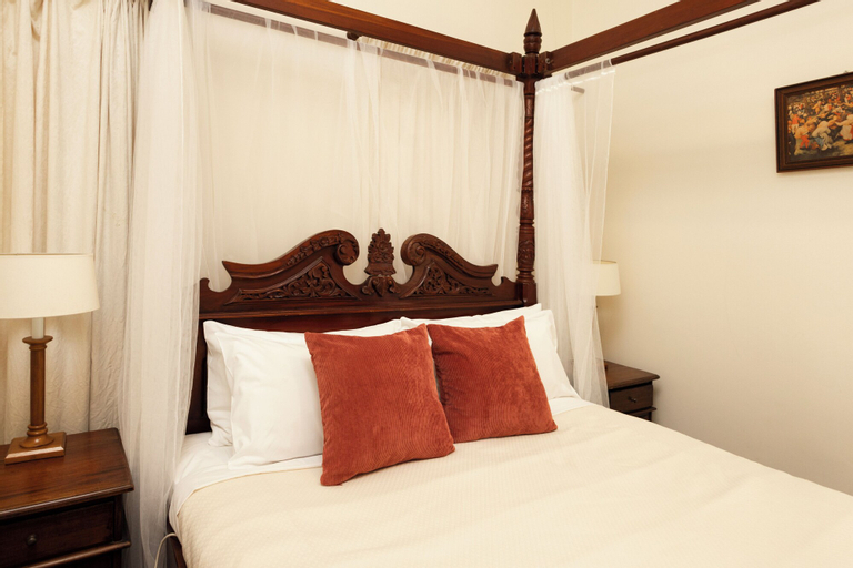 Bedroom 2, Leura House, Blue Mountains