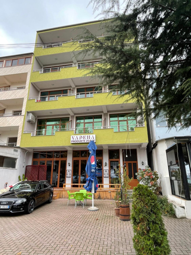 Vila Vadeha, Pogradecit