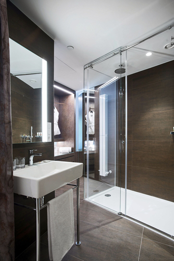 Bathroom 5, Axel Hotel San Sebastián - Adults Only, Guipúzcoa