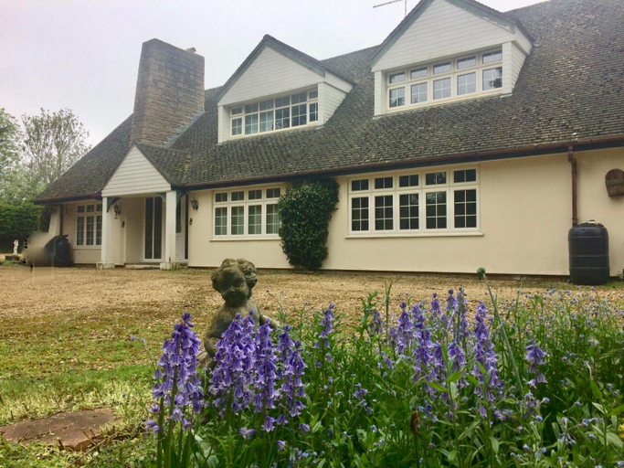 Others 4, Thornleigh House, Peterborough