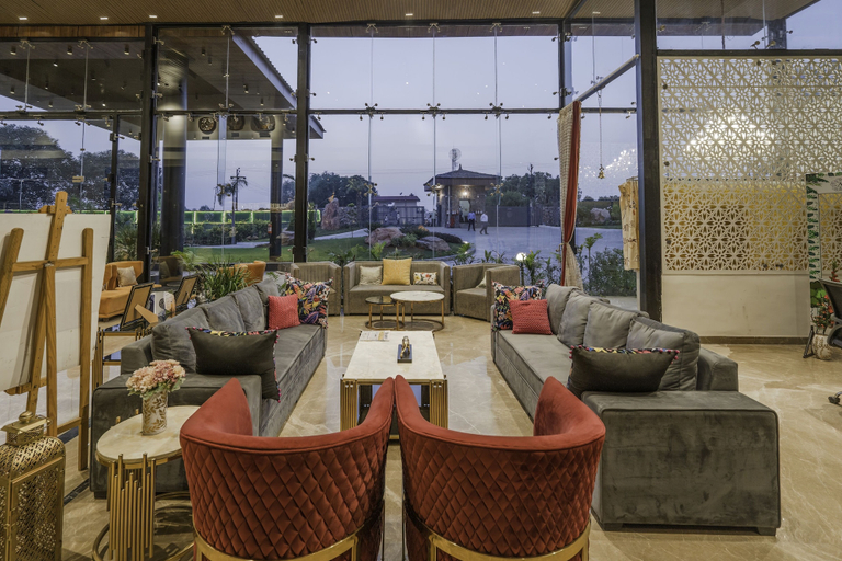 Food & Drinks 5, Anantum Gateway Resorts, Nainital