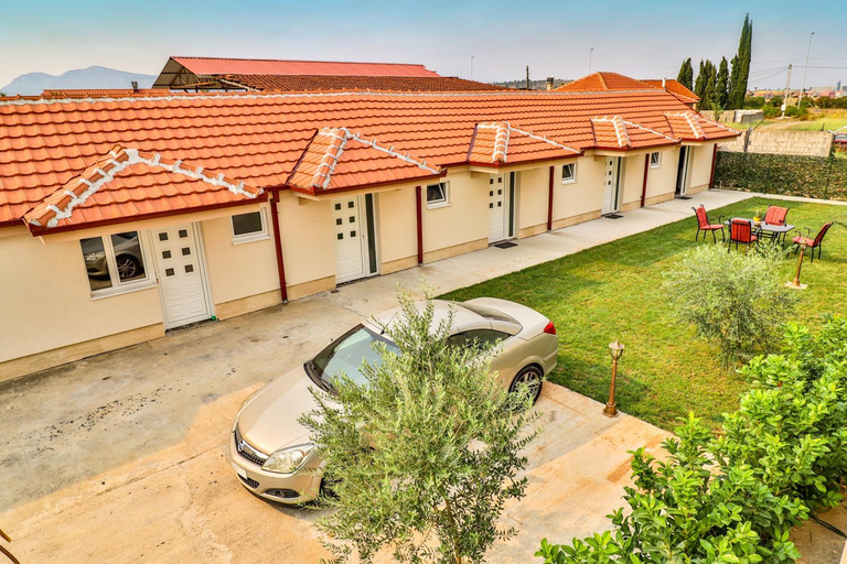 Exterior view 5, Simo apartments airport Podgorica