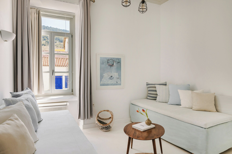 Others 5, Hydra Hotel, Attica