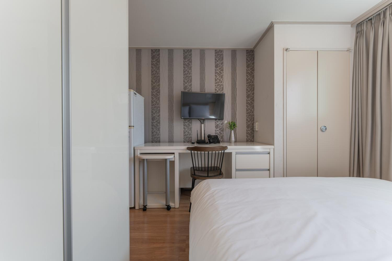 Bedroom, Stay Well Hotel, Jung