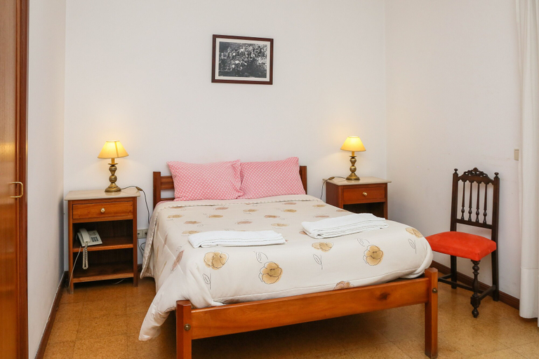 Bedroom 2, Hotel Oásis, Santa Marta de Penaguião