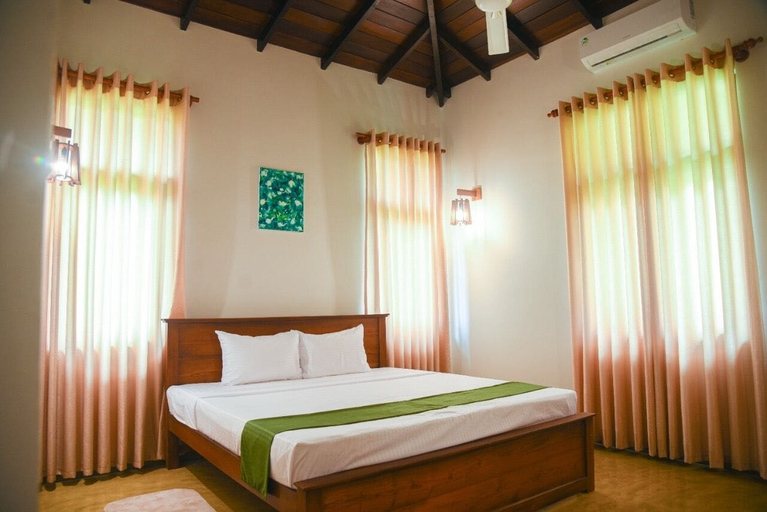 Bedroom 3, Villa Mandari, Beruwala