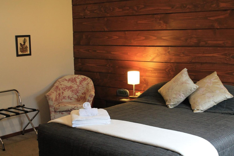 Bedroom 2, Inn the Bay Bed & Breakfast, Kaikoura