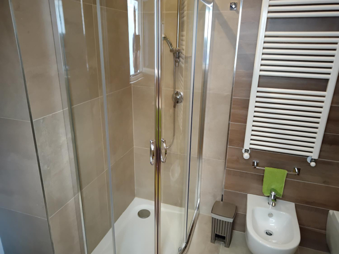 Others 3, B&B Corso Trieste e Trento, Bari