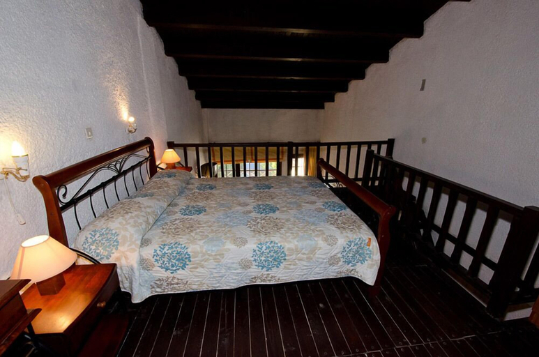 Others 5, Delphi Hotel, Thessaly