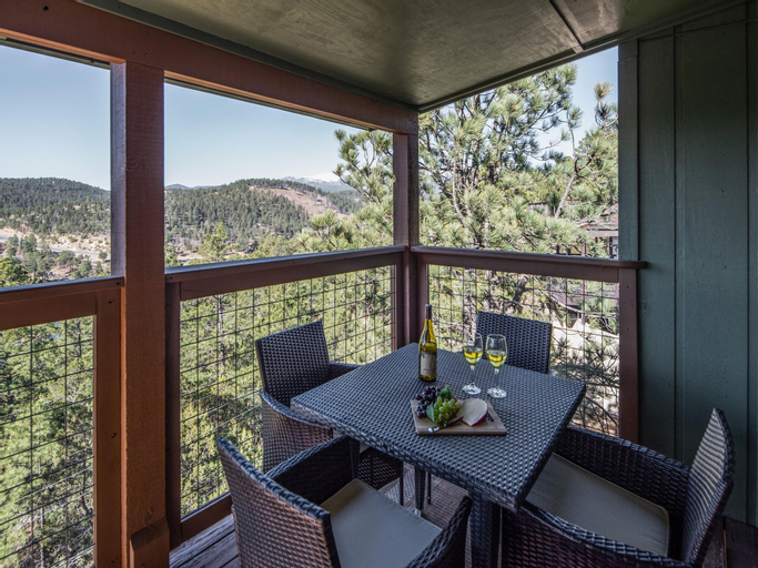 Sierra Lake Vista 5 Bedrooms, Lincoln