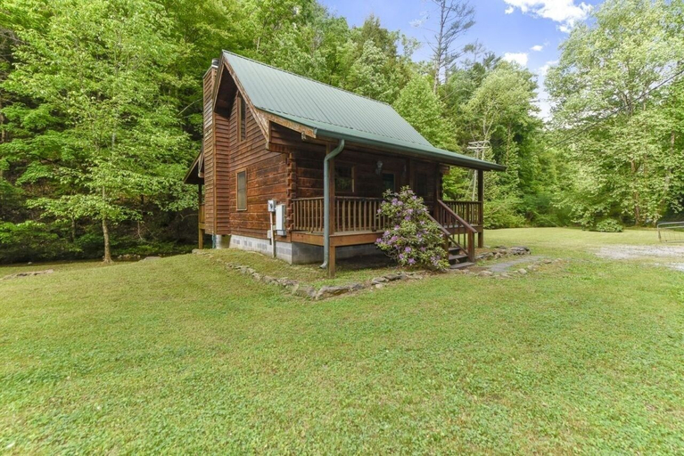 Others 4, Whisper Creek 2 Bedroom Cabin by RedAwning, Blount