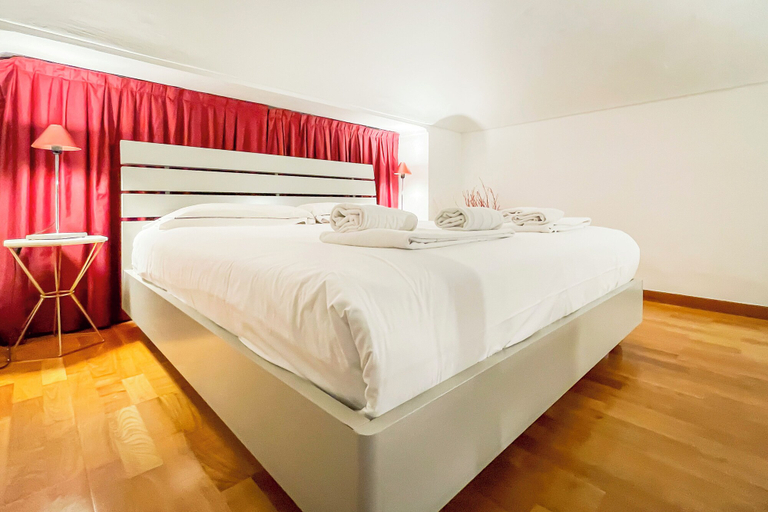 Bedroom, LuxRent Loft Lagrange, Torino