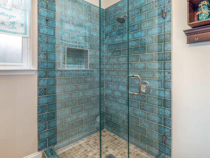 Bathroom 4, Treetop Cottage by Tybee Vacation Rentals, Chatham