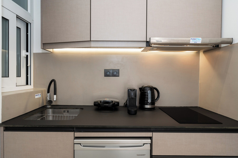 Others 5, Minimal Studio with Balcony in Central Athens, Attica