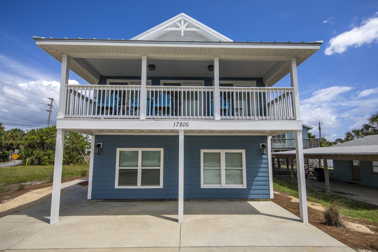 Exterior & Views 2, Breezy Blue Cottage by Resort Collection, Bay