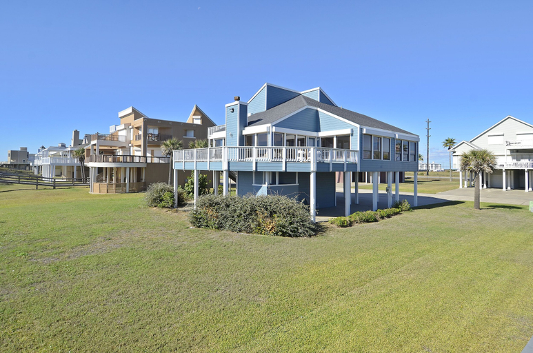 Exterior & Views 1, By the Sea, Galveston