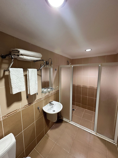 Bathroom 5, Mina 1 Hotel, Çankaya