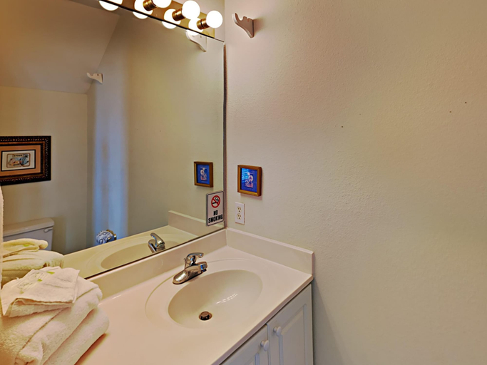 Bathroom 3, Seahawk South B by Southern Vacation Rentals, Baldwin