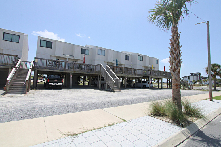 Exterior & Views 2, Southwinds, Baldwin