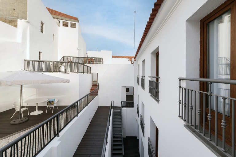 Others 5, Porta da Arrábida Suites, Palmela