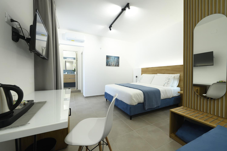 Others 3, Blu in Blu Comfort rooms, Palermo