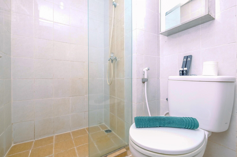 Bedroom 3, Fully Furnished And Comfy Studio At Taman Melati Margonda Apartment, Depok