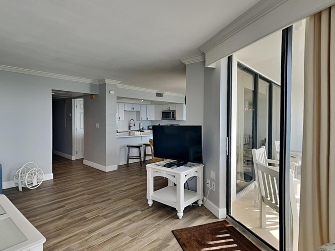 Others 5, Edgewater Tower II by Resort Collection, Bay