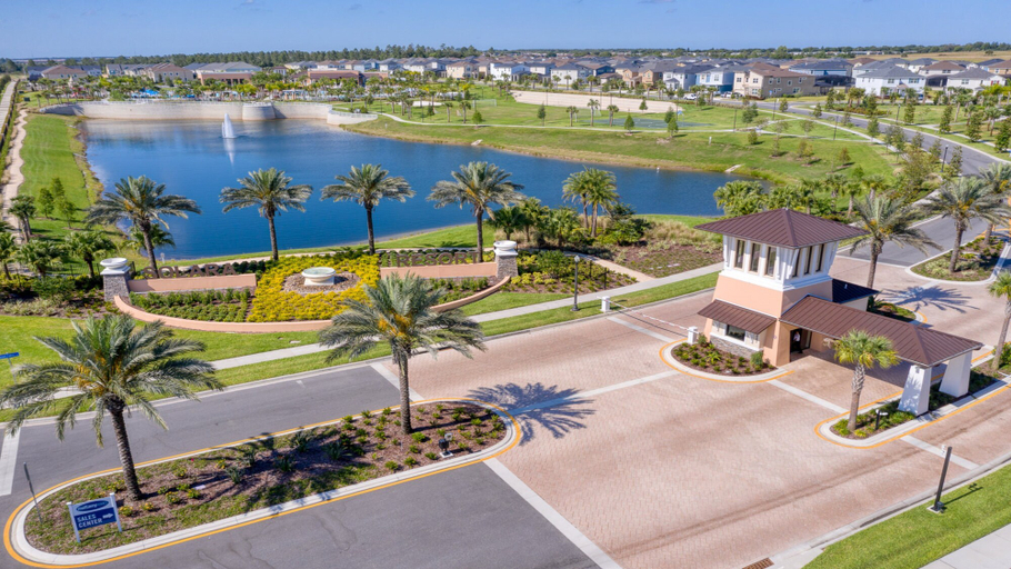 Exterior & Views 2, Solara Resort Lakeview Pool Villa 2105, Osceola
