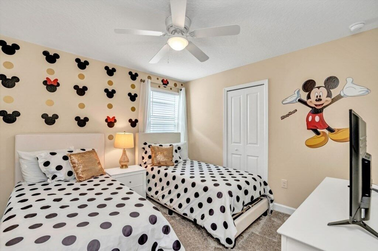 Bedroom 2, Five Star Resort Champions Gate Home! 7 Bedroom Villa by RedAwning, Osceola