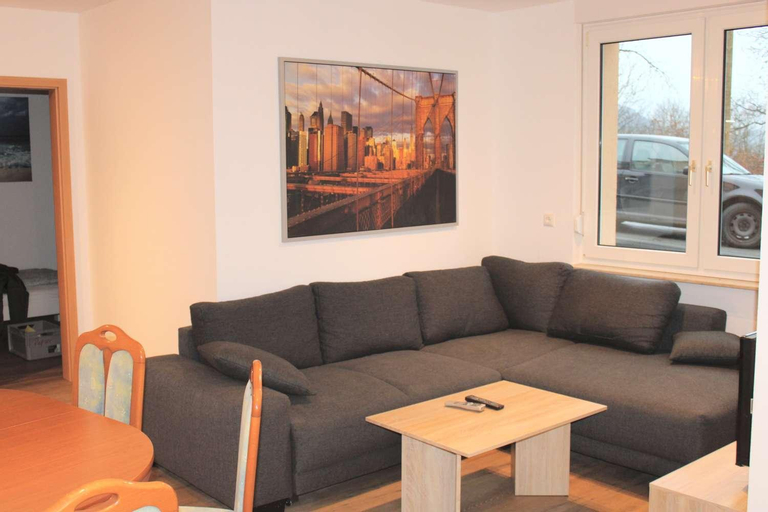 Bedroom 2, Work & Stay in Jena, Saale-Holzland-Kreis