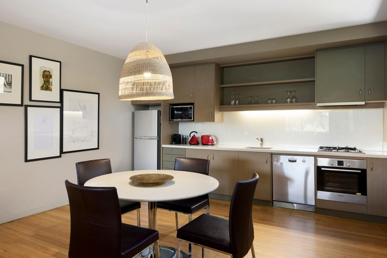 Dining Room 4