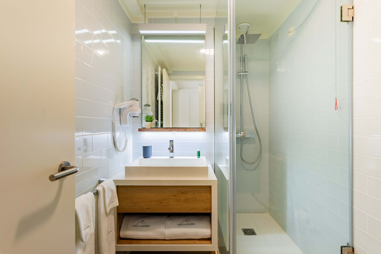 Bathroom 8