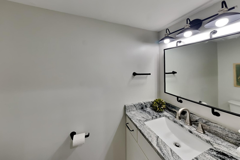 Bathroom 4, Laguna Matata by Resort Collection, Bay