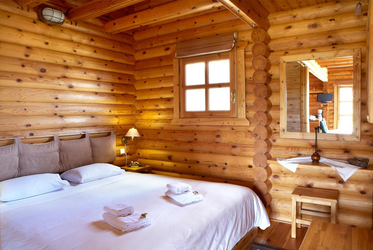 Bedroom 2, Hyades Mountain Resort, Peloponnese