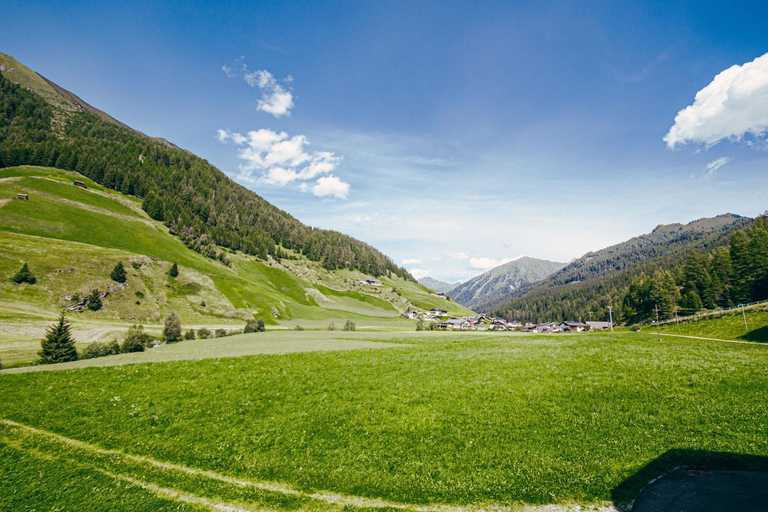 Others 2, Nedererhof - Zimmer Edelweiß mit Gemeinschaftskuche, Innsbruck Land
