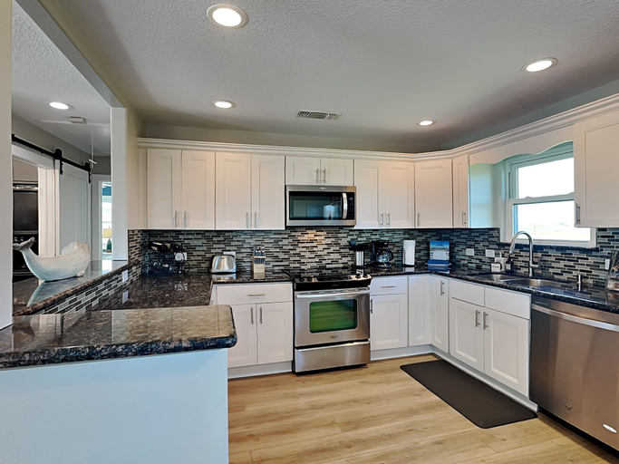 Others 5, Best Kept Seacret, Galveston