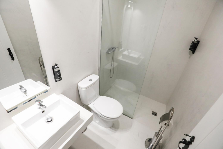 Bathroom 4, Quinta da Tapada de Sao Pedro, Arraiolos