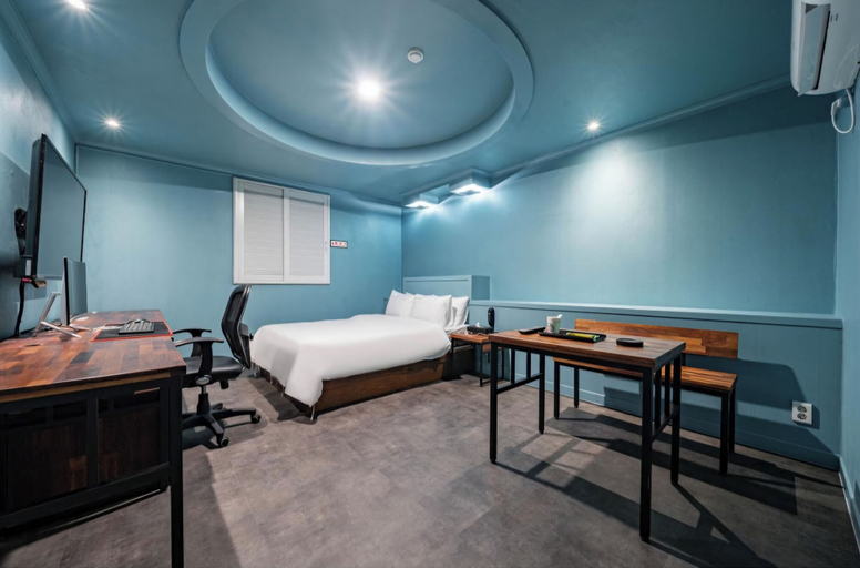 Bedroom 4, ROSENHEIM, Goyang