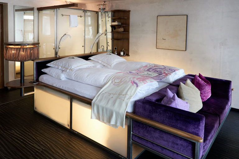 Bedroom 3, Backstage Boutique SPA Hotel, Visp