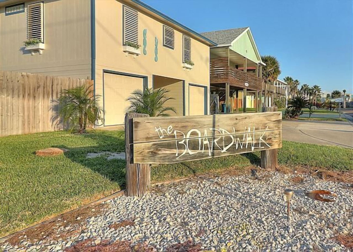 Exterior & Views 2, Casa Playa - Ocean Views!! Boardwalk to the Beach!, Nueces